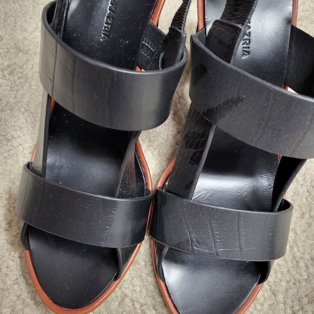 BCBGMAXAZRIA heels